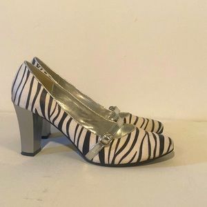 Zebra heels